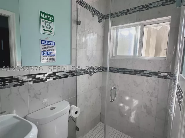 7-bedroom home for sale in Miami - 2737 NW 13th Ave - MondialRealty