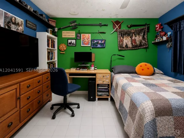 3-bedroom home for sale in Miami - 13341 SW 114th Pl - MondialRealty