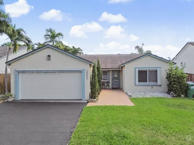 3-bedroom home for sale in Miami - 13341 SW 114th Pl - MondialRealty