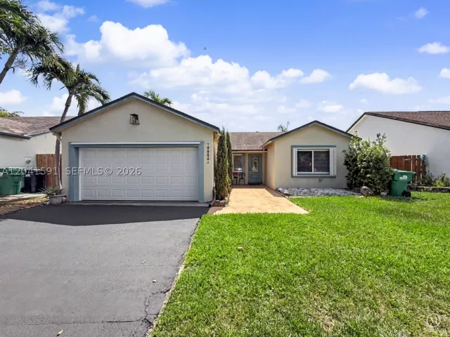 3-bedroom home for sale in Miami - 13341 SW 114th Pl - MondialRealty
