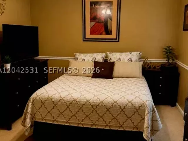 3-bedroom home for sale in West Palm Beach - 4351 Leicester Ct - MondialRealty