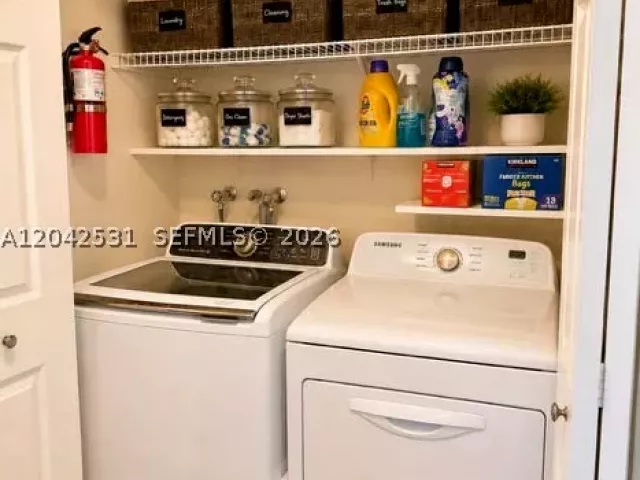 3-bedroom home for sale in West Palm Beach - 4351 Leicester Ct - MondialRealty