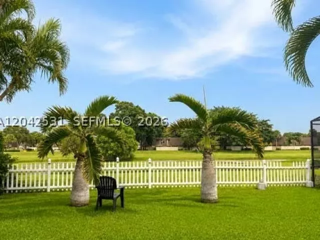 3-bedroom home for sale in West Palm Beach - 4351 Leicester Ct - MondialRealty