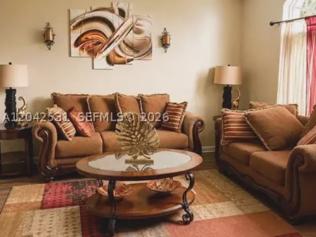 3-bedroom home for sale in West Palm Beach - 4351 Leicester Ct - MondialRealty