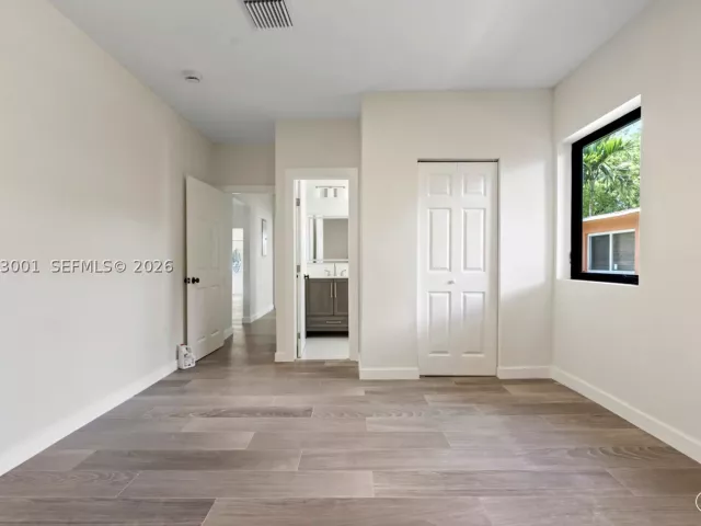 3-bedroom home for sale in Miami - 1020 NW 49th St - MondialRealty