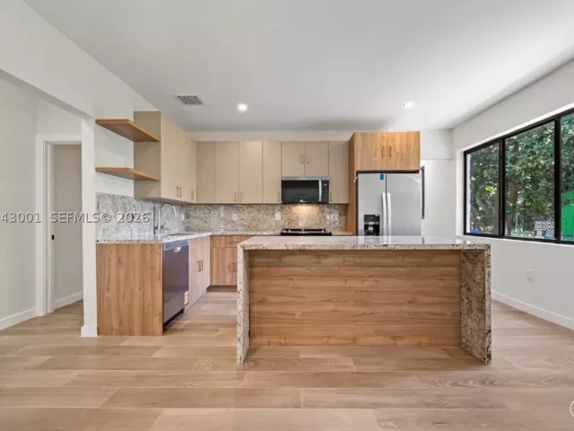 3-bedroom home for sale in Miami - 1020 NW 49th St - MondialRealty