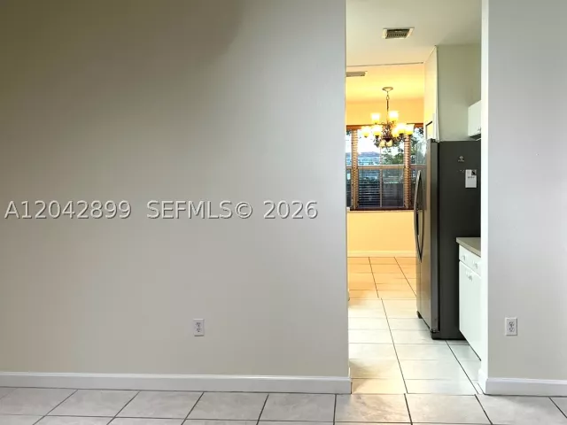 4-bedroom home for rent in Doral - 10861 NW 85th Ter - MondialRealty