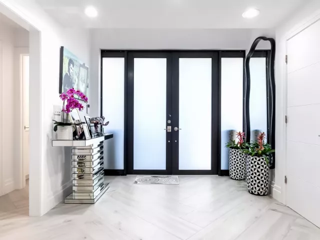 4-bedroom home for sale in Boca Raton - 501 Sandpiper Way - MondialRealty
