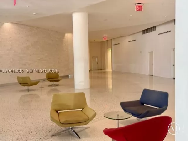 2-bedroom condo for rent in Miami - 601 NE 36th St 803 - MondialRealty