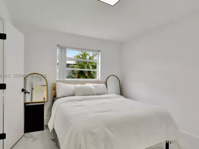 4-bedroom home for rent in Pompano Beach - 1220 NE 8 St - MondialRealty