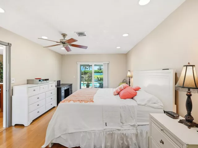 3-bedroom home for sale in Deerfield Beach - 1401 SW 28th Terrace - MondialRealty