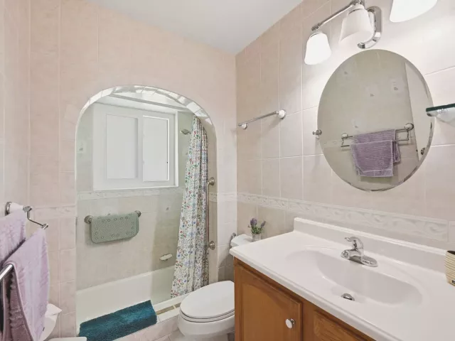 3-bedroom home for sale in Deerfield Beach - 1401 SW 28th Terrace - MondialRealty