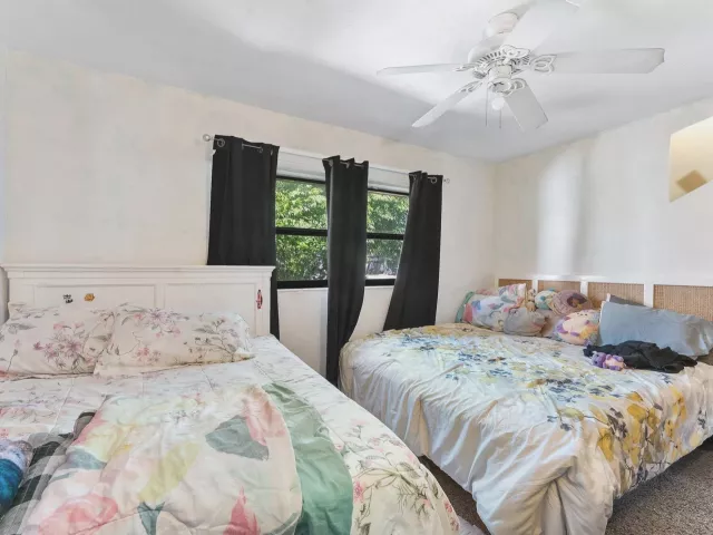 2-bedroom home for sale in Fort Lauderdale - 1326 SW 23rd Avenue - MondialRealty