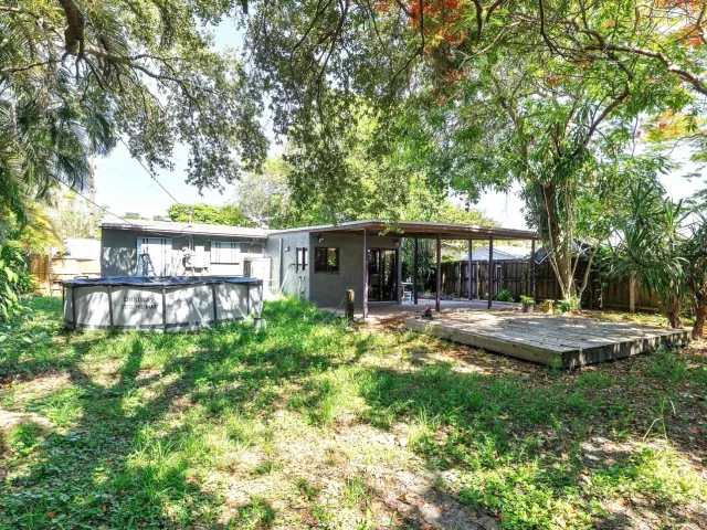 2-bedroom home for sale in Fort Lauderdale - 1326 SW 23rd Avenue - MondialRealty