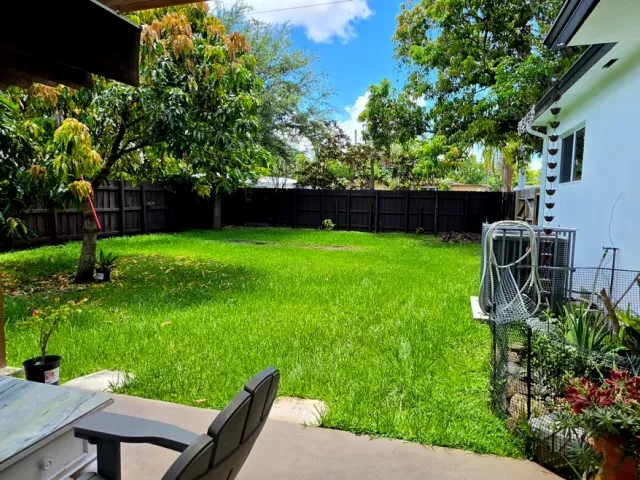 3-bedroom home for sale in Miami - 13501 NE Miami Ct - MondialRealty