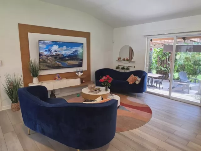 3-bedroom home for sale in Miami - 13501 NE Miami Ct - MondialRealty