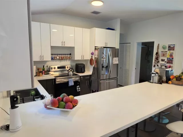 3-bedroom home for sale in Miami - 13501 NE Miami Ct - MondialRealty