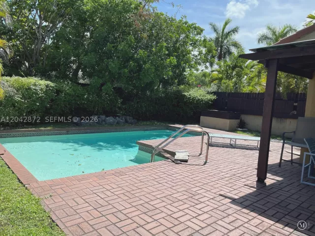 2-bedroom home for sale in Miami - 1020 NE 202nd Ter - MondialRealty