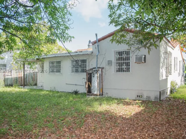 2-bedroom home for sale in Miami - 90 NE 48th St - MondialRealty