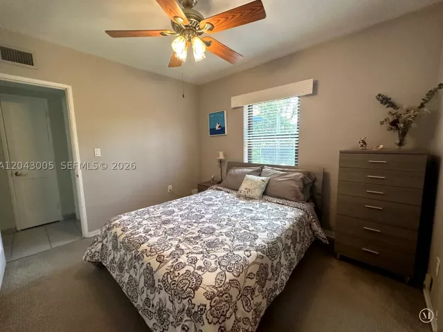 4-bedroom home for sale in Miami - 5931 SW 46th St - MondialRealty