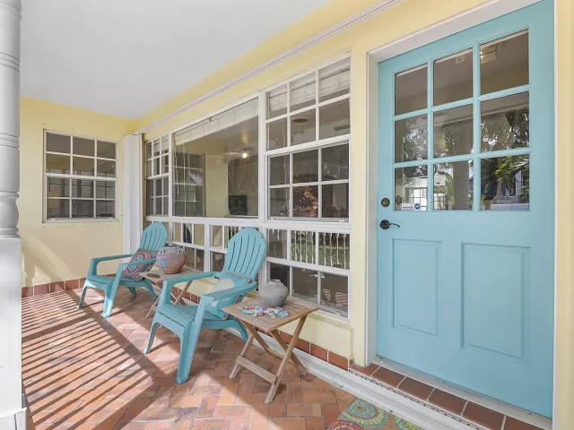 3-bedroom home for rent in Pompano Beach - 700 NE 26th Avenue - MondialRealty