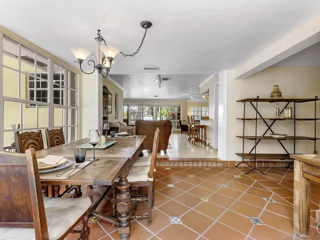 3-bedroom home for rent in Pompano Beach - 700 NE 26th Avenue - MondialRealty