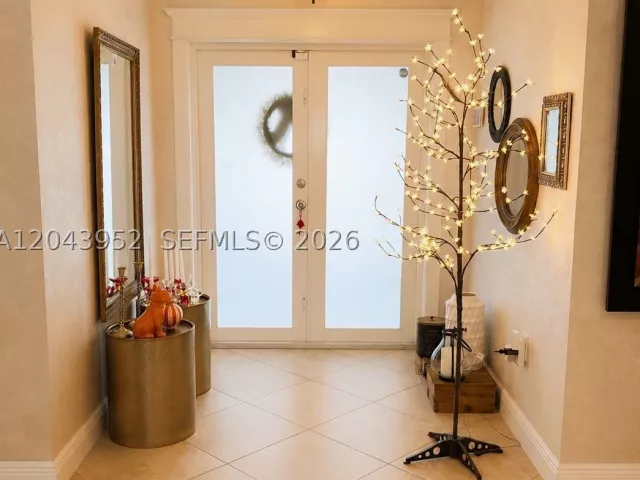 3-bedroom home for sale in Homestead - 26764 SW 122nd Pl - MondialRealty