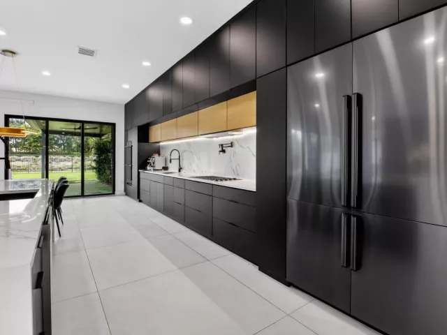 5-bedroom home for sale in Boca Raton - 8845 Skyward Street - MondialRealty