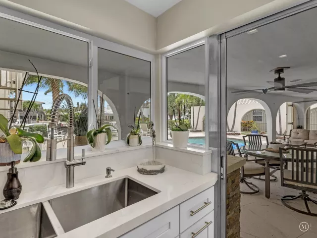 3-bedroom home for sale in Deerfield Beach - 1525 SE 12th Street - MondialRealty
