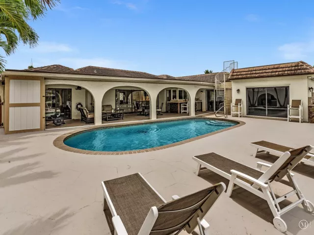 3-bedroom home for sale in Deerfield Beach - 1525 SE 12th Street - MondialRealty