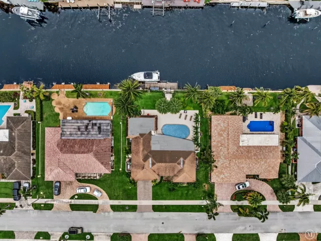 3-bedroom home for sale in Deerfield Beach - 1525 SE 12th Street - MondialRealty