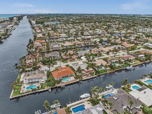3-bedroom home for sale in Deerfield Beach - 1525 SE 12th Street - MondialRealty