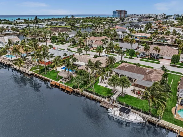 3-bedroom home for sale in Deerfield Beach - 1525 SE 12th Street - MondialRealty