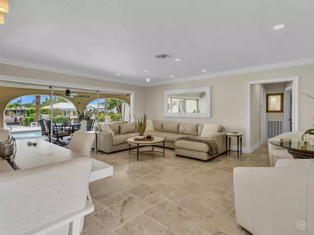 3-bedroom home for sale in Deerfield Beach - 1525 SE 12th Street - MondialRealty