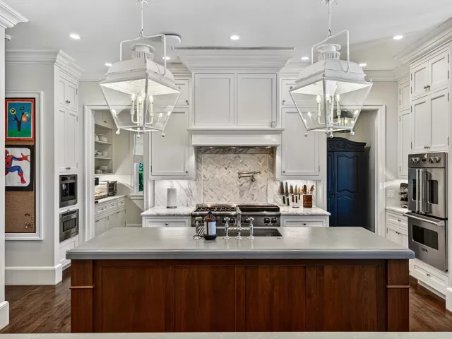 5-bedroom home for sale in Fort Lauderdale - 1719 SE 10th Street - MondialRealty