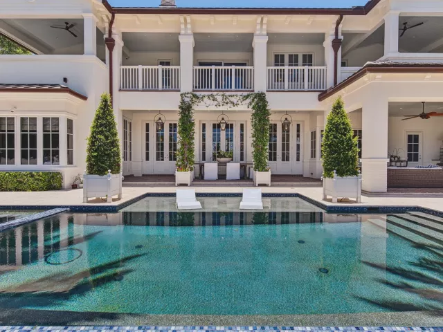5-bedroom home for sale in Fort Lauderdale - 1719 SE 10th Street - MondialRealty