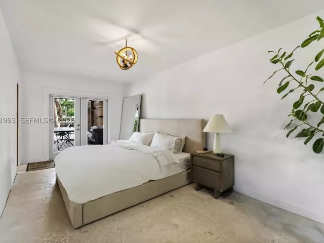 4-bedroom home for sale in Miami - 1110 NW North River Dr - MondialRealty