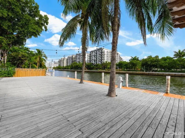 4-bedroom home for sale in Miami - 1110 NW North River Dr - MondialRealty