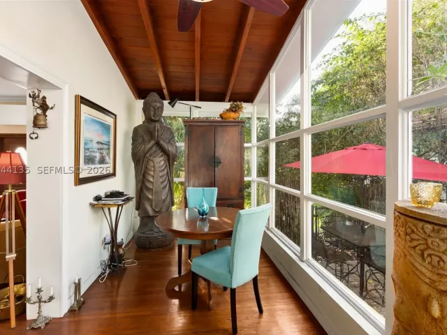 3-bedroom home for rent in Coral Gables - 6315 Maynada St - MondialRealty