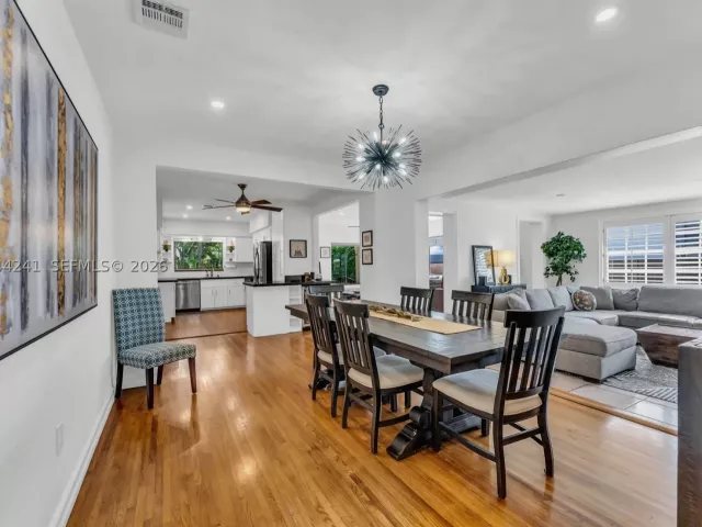 3-bedroom home for sale in Miami - 2220 SW 25th St - MondialRealty
