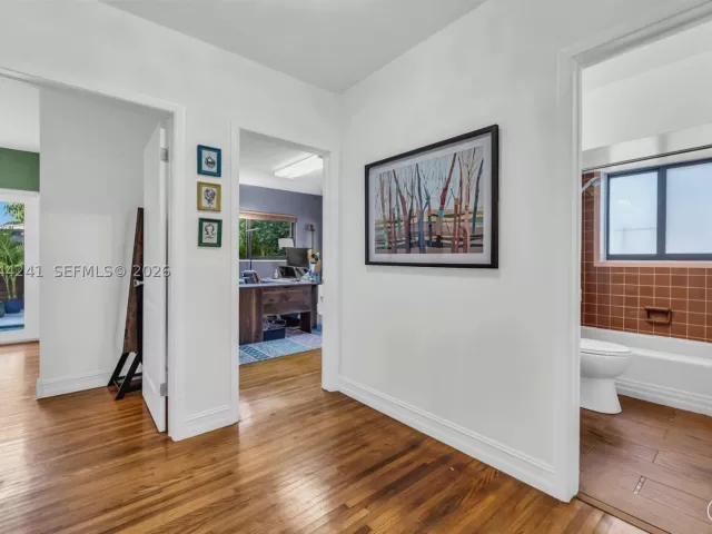 3-bedroom home for sale in Miami - 2220 SW 25th St - MondialRealty