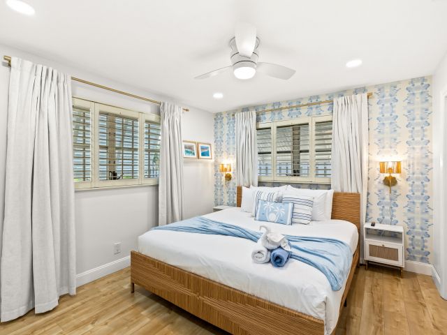 3-bedroom home for sale in Fort Lauderdale - 1961 NE 62nd Court - MondialRealty