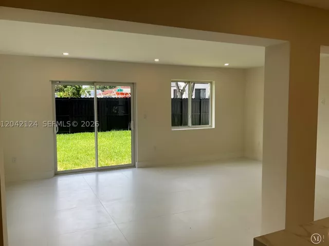 4-bedroom home for sale in Miami - 2315 NW 3rd St - MondialRealty