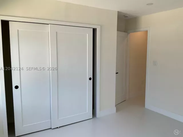 4-bedroom home for sale in Miami - 2315 NW 3rd St - MondialRealty