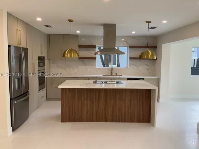 4-bedroom home for sale in Miami - 2315 NW 3rd St - MondialRealty