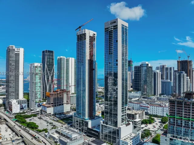 condo for sale in Miami - 20 NE 11th Street 4003B - MondialRealty