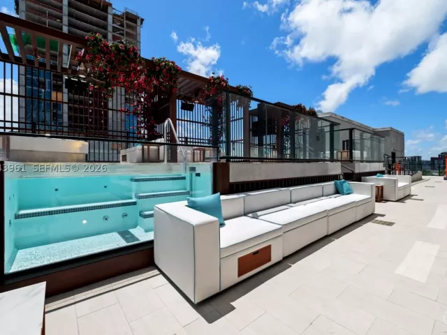 condo for sale in Miami - 20 NE 11th Street 4003B - MondialRealty