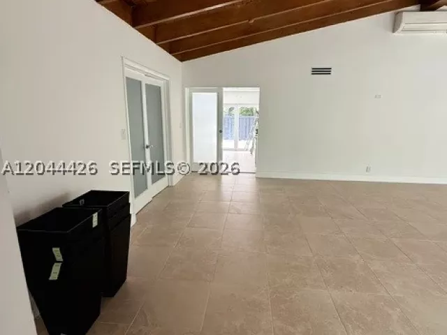 4-bedroom home for rent in Miami - 1047 NE 84th St - MondialRealty