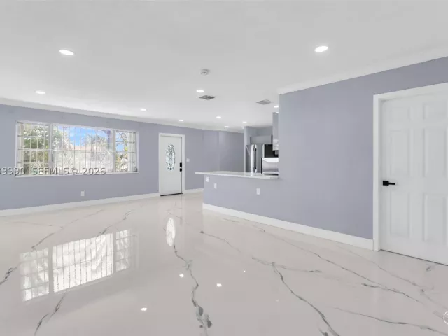 4-bedroom home for rent in Miami Gardens - 1010 NW 196th St - MondialRealty