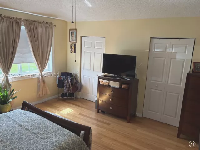 4-bedroom home for sale in Miami - 9217 SW 157th Path - MondialRealty